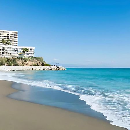 Cozy & Bright Flat Torremolinos Centre Apartment Bagian luar foto