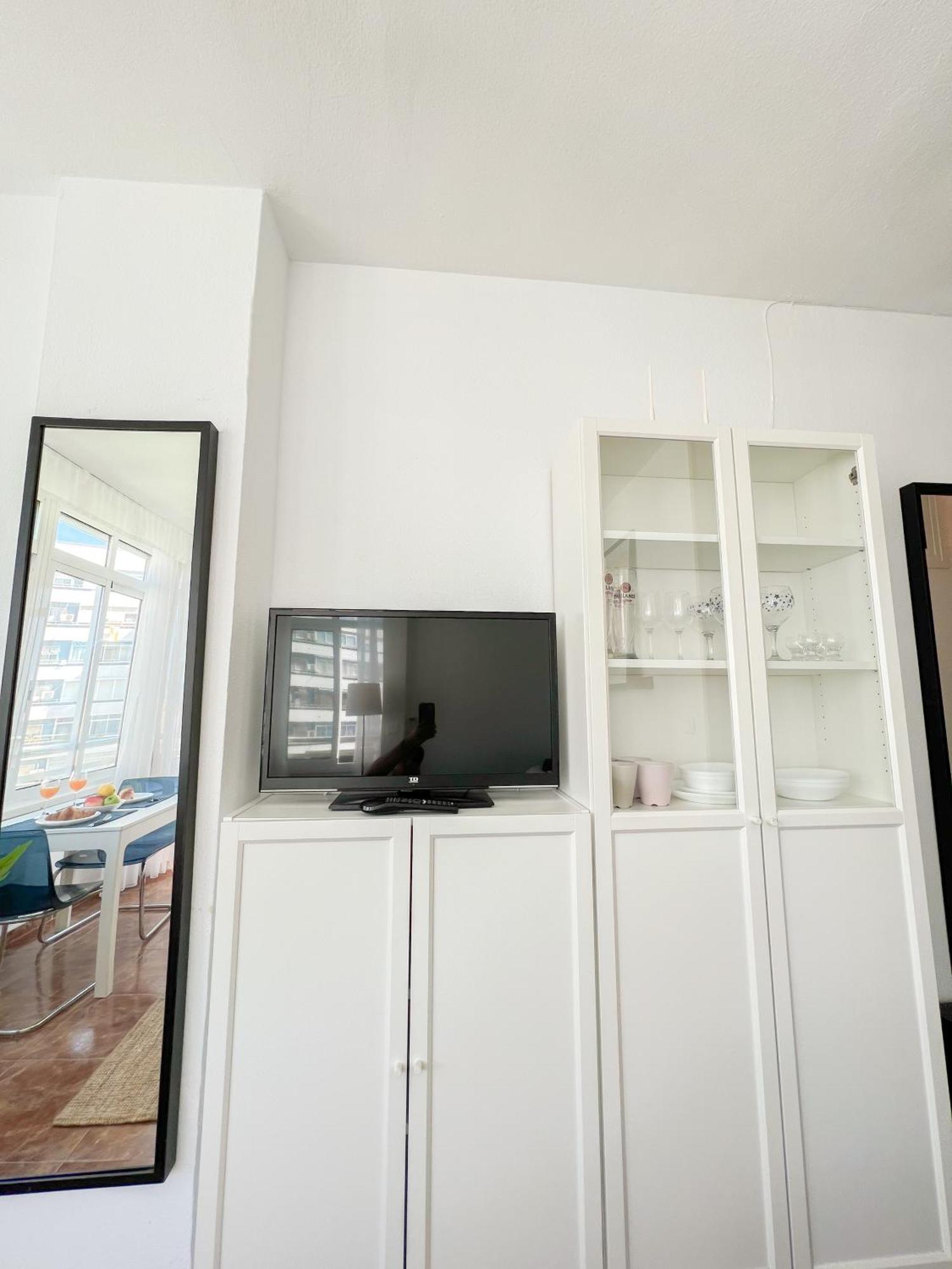 Cozy & Bright Flat Torremolinos Centre Apartment Bagian luar foto